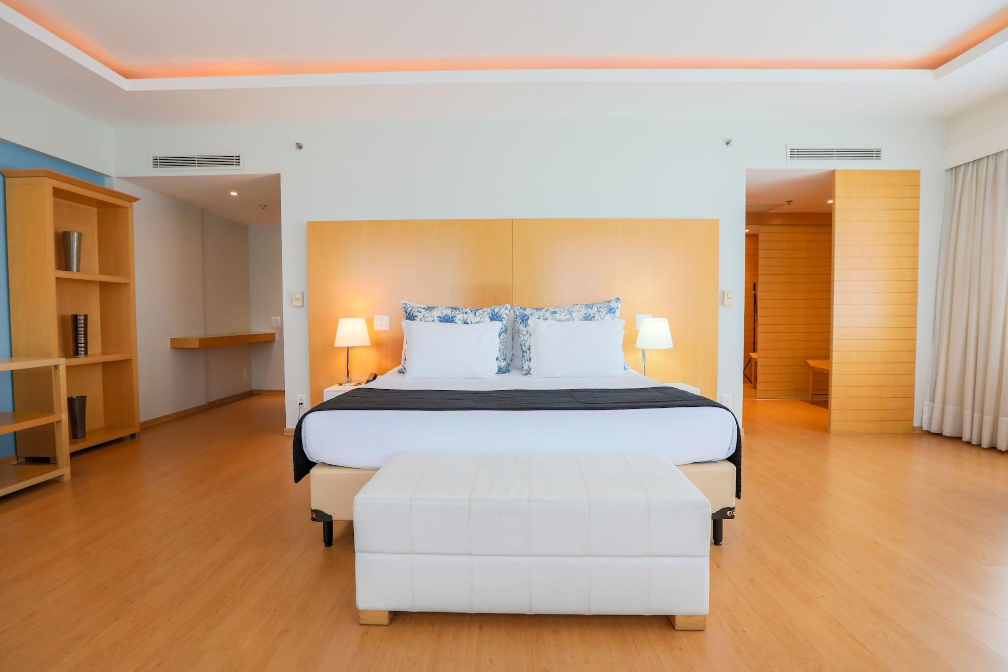 Pestana Curitiba Hotel Luaran gambar