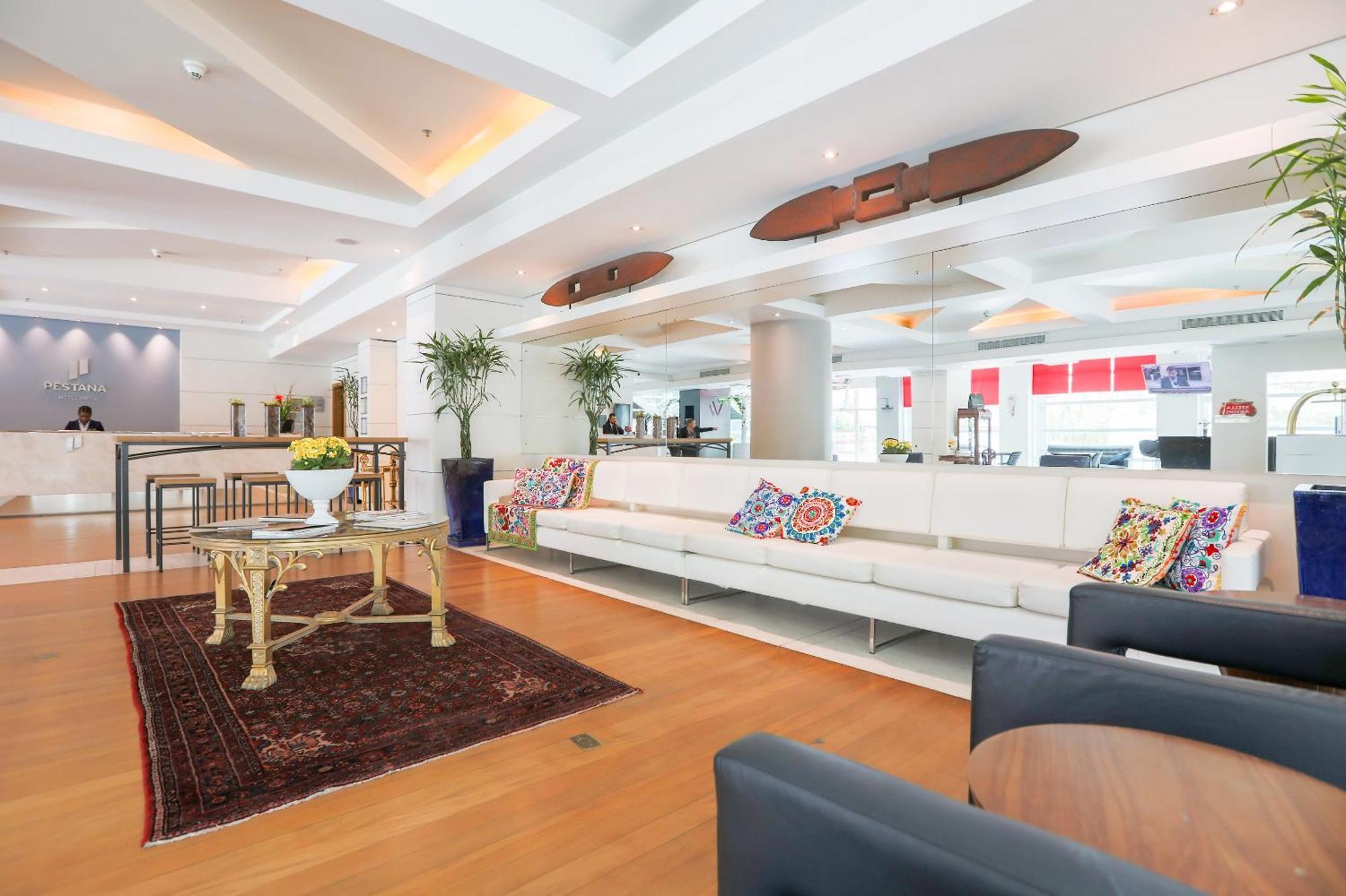 Pestana Curitiba Hotel Luaran gambar