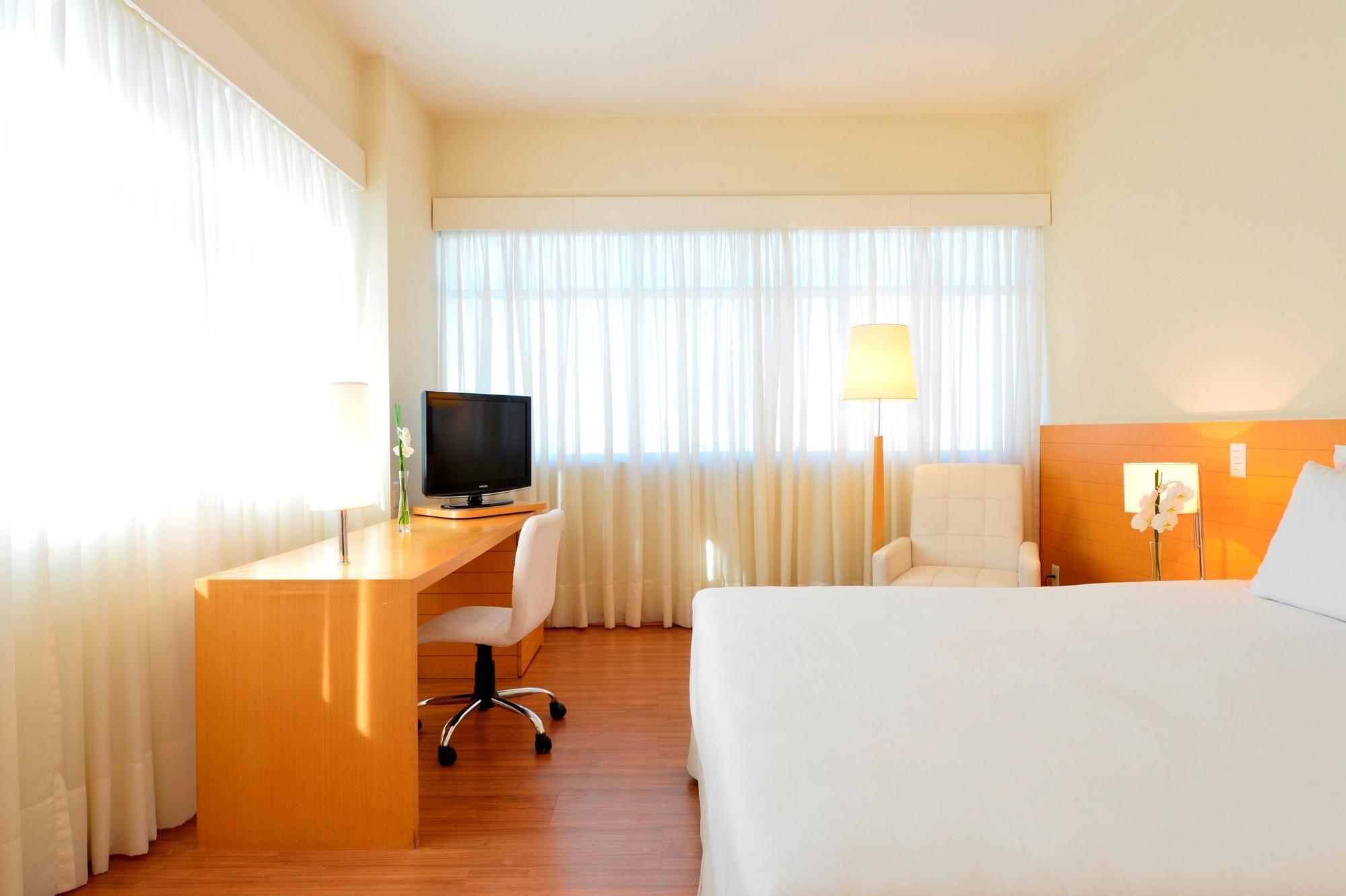 Pestana Curitiba Hotel Luaran gambar